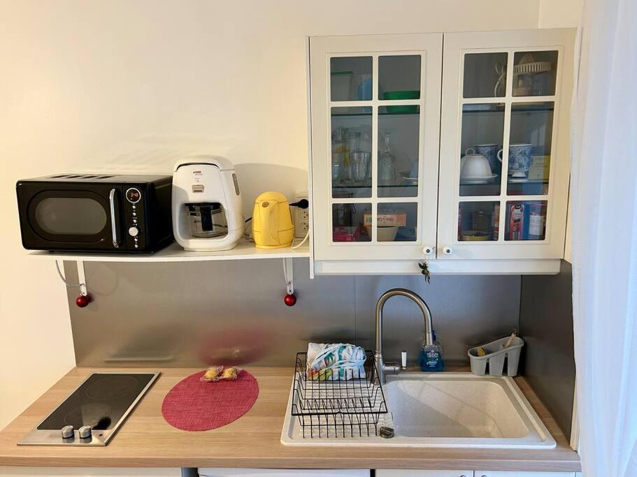 Location Studio, Lyon-La Mulatiere Buitenkant foto